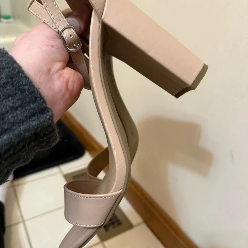 Brash | Nude colored block heels size 9.5